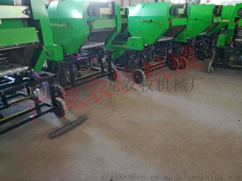 寧津縣廣龍農(nóng)牧機械廠 全自動打捆包膜機引領養(yǎng)殖青貯打包新潮流